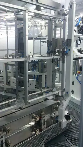 High-endurance display glass handling, photo 2