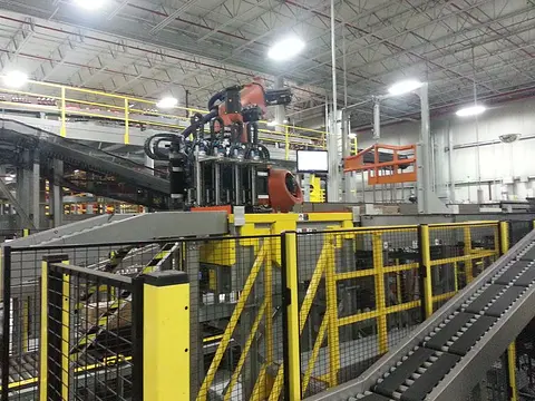 Mixed-SKU robot palletizing, photo 3